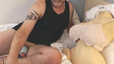 Snapshot of chillguy666 chatting on November 1, 2025, 3:19 am new toy online show from November 1, 2025, 3:19 am