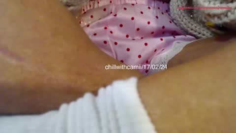 Snapshot of chillwithcamii chatting on February 17, 2025, 7:21 pm yoursensualparadise online show from February 17, 2025, 7:21 pm