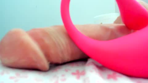 Snapshot of chillwithcamii chatting on September 11, 2025, 11:43 am yoursensualparadise online show from September 11, 2025, 11:43 am