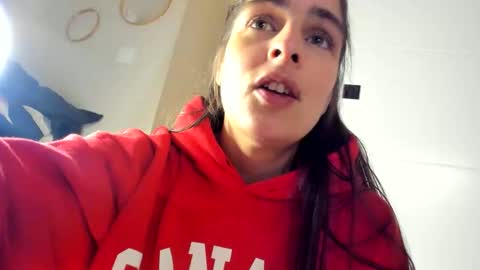 Snapshot of chillwithcamii chatting on November 21, 2025, 7:29 am yoursensualparadise online show from November 21, 2025, 7:29 am