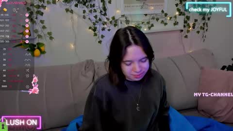 Snapshot of chio_mio chatting on September 18, 2025, 2:13 am chio_mio online show from September 18, 2025, 2:13 am