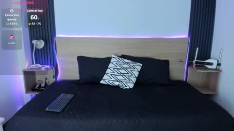 Snapshot of chiqui_milk1 chatting on October 27, 2025, 7:07 pm Chiqui online show from October 27, 2025, 7:07 pm