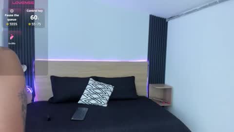 Snapshot of chiqui_milk1 chatting on October 31, 2025, 7:37 pm Chiqui online show from October 31, 2025, 7:37 pm