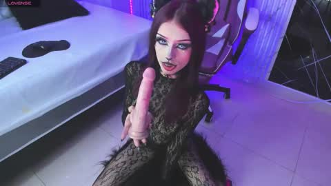 chloe_jacksonn online show from October 10, 2025, 10:53 pm