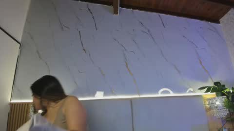 Snapshot of chloeemonroee_ chatting on November 17, 2025, 12:33 pm Chloee online show from November 17, 2025, 12:33 pm