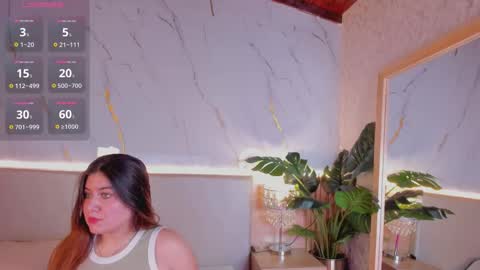 Snapshot of chloeemonroee_ chatting on November 28, 2025, 11:46 am Chloee online show from November 28, 2025, 11:46 am