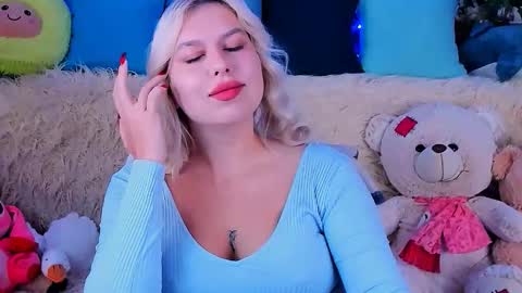 Snapshot of chloericci chatting on September 11, 2025, 8:58 am ChloeRicci online show from September 11, 2025, 8:58 am