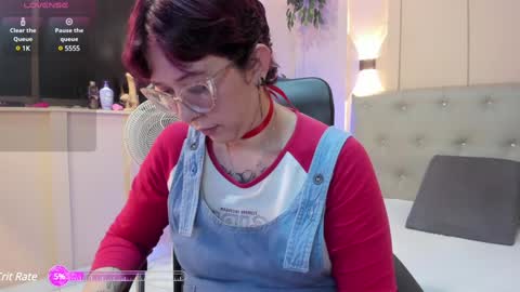 Snapshot of chloerossee chatting on January 25, 2025, 1:32 am Chloe rosse online show from January 25, 2025, 1:32 am