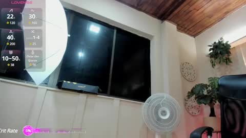 Snapshot of chloerossee chatting on February 12, 2025, 2:14 am Chloe rosse online show from February 12, 2025, 2:14 am