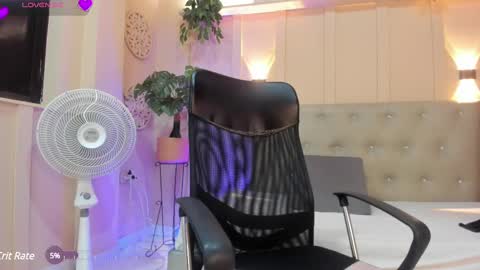 Snapshot of chloerossee chatting on February 17, 2025, 4:09 am Chloe rosse online show from February 17, 2025, 4:09 am