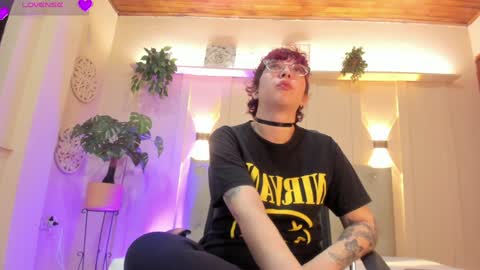 Snapshot of chloerossee chatting on February 26, 2025, 1:21 am Chloe rosse online show from February 26, 2025, 1:21 am