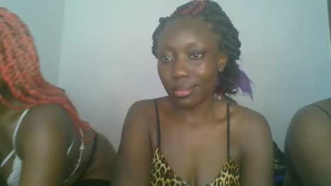 chocobear22 online show from October 29, 2025, 8:27 am