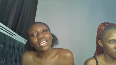 chocobear22 online show from November 30, 2025, 10:03 pm