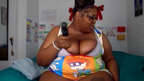 Snapshot of chocolatebunnyxx69 chatting on January 28, 2025, 4:29 am Melina online show from January 28, 2025, 4:29 am