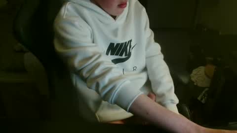 chopoter online show from November 20, 2025, 12:55 am