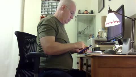 Snapshot of chris2002b chatting on September 27, 2025, 4:28 am chris2002b online show from September 27, 2025, 4:28 am