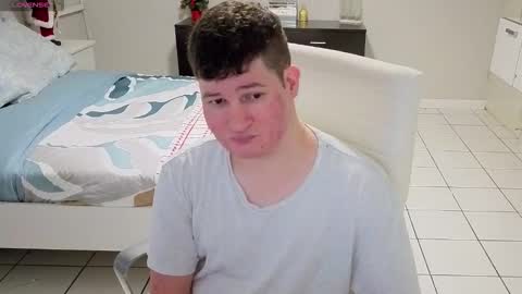 Chris Evens online show from December 4, 2025, 9:01 pm