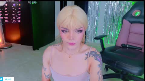 juli   Instagram july rv17 - Twitter juli rv17     online show from January 31, 2025, 12:29 pm