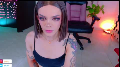 juli   Instagram july rv17 - Twitter juli rv17     online show from February 26, 2025, 12:47 pm