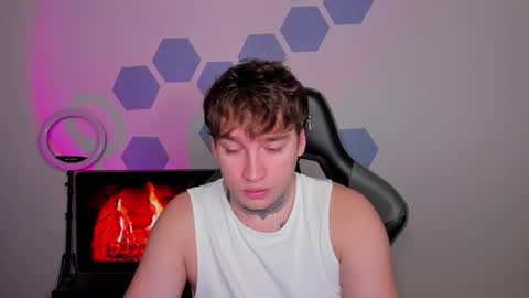 Snapshot of chris_tyson chatting on November 6, 2025, 3:07 am Chris Tyson online show from November 6, 2025, 3:07 am