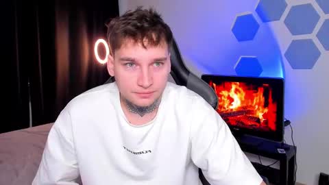 Snapshot of chris_tyson chatting on December 5, 2025, 7:28 am Chris Tyson online show from December 5, 2025, 7:28 am