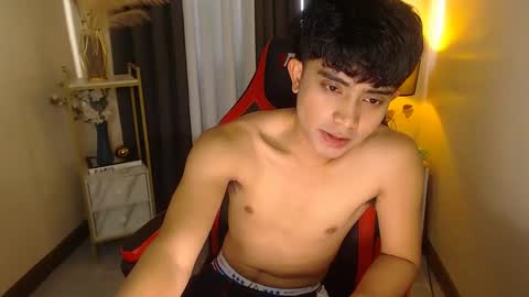 Snapshot of chris_walker22 chatting on October 16, 2025, 7:31 am Shawty Chris online show from October 16, 2025, 7:31 am