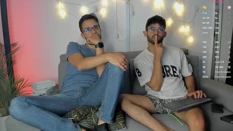 Im Chirs IM MODEL INDEPENDT online show from January 9, 2025, 3:15 am