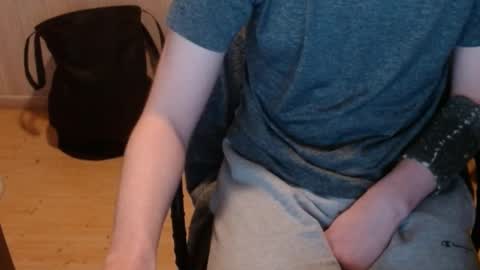 Snapshot of chriser_xxx chatting on January 2, 2025, 10:55 pm chriser_xxx online show from January 2, 2025, 10:55 pm