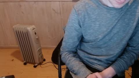 Snapshot of chriser_xxx chatting on January 8, 2025, 9:12 pm chriser_xxx online show from January 8, 2025, 9:12 pm