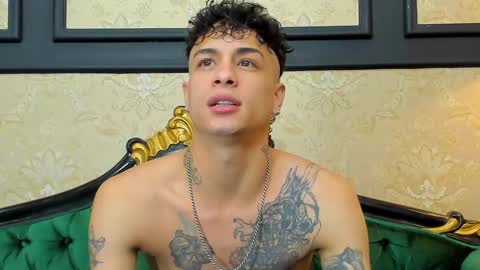 Chris online show from October 8, 2025, 11:19 am