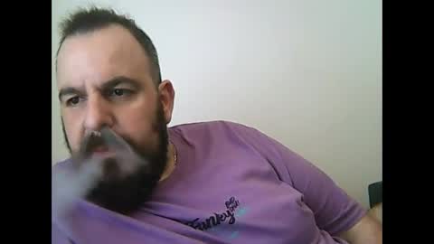 chris  ole online show from February 9, 2025, 9:47 am