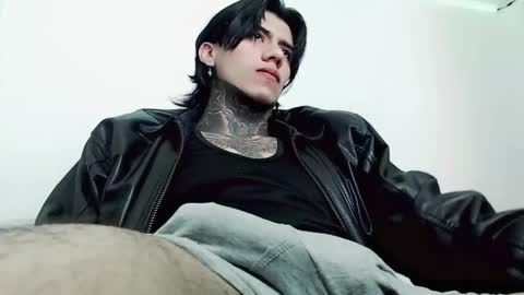 Snapshot of chriss_opp chatting on March 2, 2025, 8:50 pm CHRIS INDEPENT MODEL online show from March 2, 2025, 8:50 pm