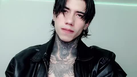 Snapshot of chriss_opp chatting on March 8, 2025, 11:07 pm CHRIS INDEPENT MODEL online show from March 8, 2025, 11:07 pm