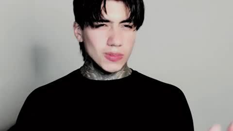 Snapshot of chriss_opp chatting on October 30, 2025, 11:49 pm CHRIS INDEPENT MODEL online show from October 30, 2025, 11:49 pm