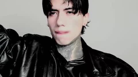 CHRIS  INDEPENT MODEL online show from November 18, 2025, 11:26 pm