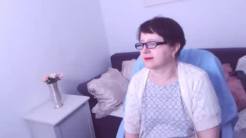 Snapshot of christarose chatting on December 19, 2024, 6:23 pm Christa online show from December 19, 2024, 6:23 pm