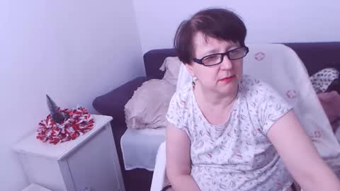 Snapshot of christarose chatting on December 22, 2024, 8:16 am Christa online show from December 22, 2024, 8:16 am