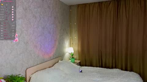 Snapshot of christina_hammond chatting on November 14, 2025, 1:43 pm Ann online show from November 14, 2025, 1:43 pm