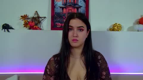 Christina online show from October 27, 2025, 6:23 pm