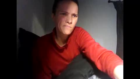 Snapshot of christinasaunters chatting on February 4, 2025, 5:53 am Christina Saunters online show from February 4, 2025, 5:53 am