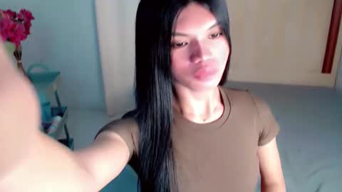 Snapshot of christine_slutt chatting on October 12, 2025, 5:45 pm STEFFY online show from October 12, 2025, 5:45 pm