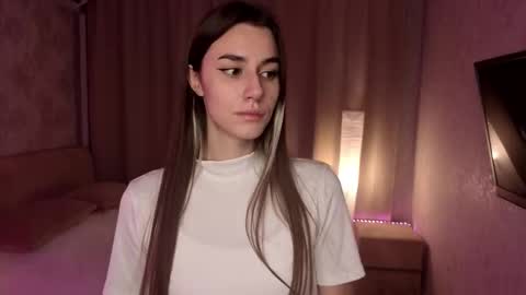 Ellie online show from November 30, 2025, 5:06 pm