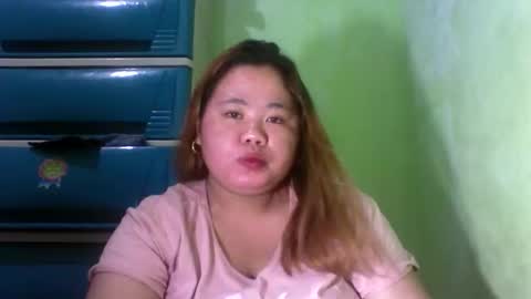 Snapshot of chubbybigtits_01 chatting on October 15, 2025, 10:37 am chubbybigtits_01 online show from October 15, 2025, 10:37 am