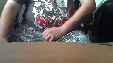 Snapshot of chunkisgreat chatting on October 3, 2025, 11:29 am chunkisgreat online show from October 3, 2025, 11:29 am