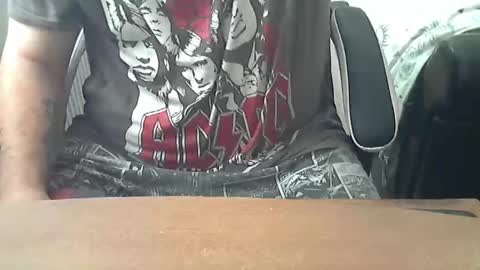 Snapshot of chunkisgreat chatting on October 19, 2025, 12:06 pm chunkisgreat online show from October 19, 2025, 12:06 pm