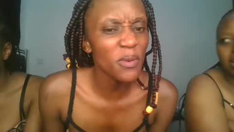 chyna_baibe online show from October 12, 2025, 5:34 pm