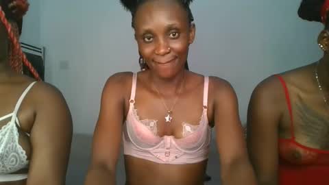 chyna_baibe online show from October 22, 2025, 5:56 pm