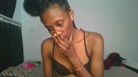 chyna_baibe online show from November 10, 2025, 12:37 pm