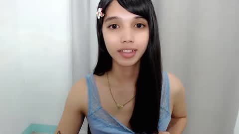 Snapshot of cici_02 chatting on October 11, 2025, 11:25 pm call me Cici online show from October 11, 2025, 11:25 pm