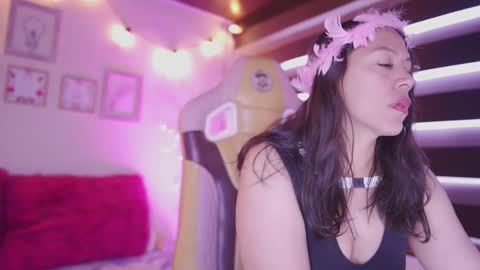 Snapshot of cielo_andrade chatting on September 30, 2025, 12:21 pm Cielo online show from September 30, 2025, 12:21 pm